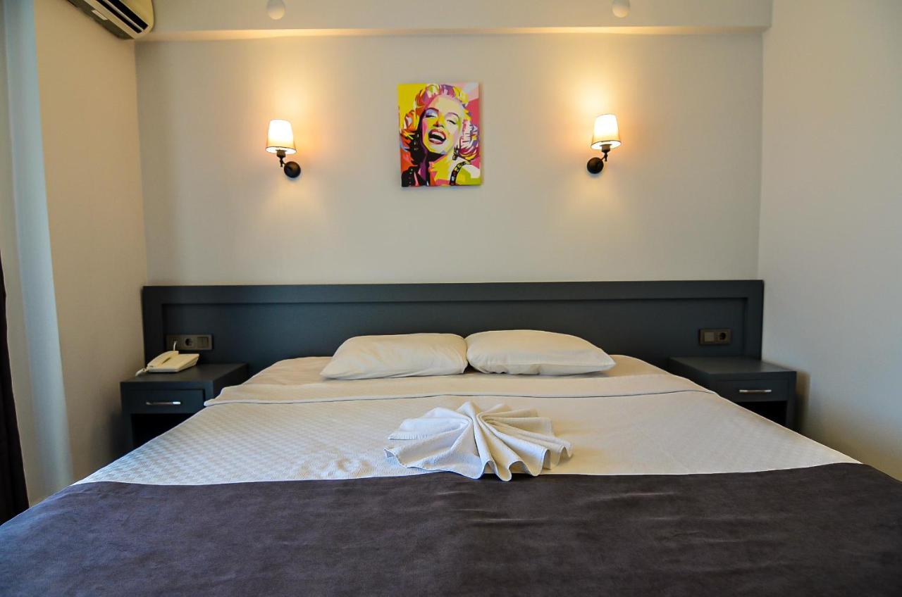Berry Bella Hotel มาร์มาริส ภายนอก รูปภาพ